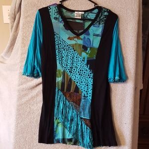 Awesome feel good top that is dressy or casual.